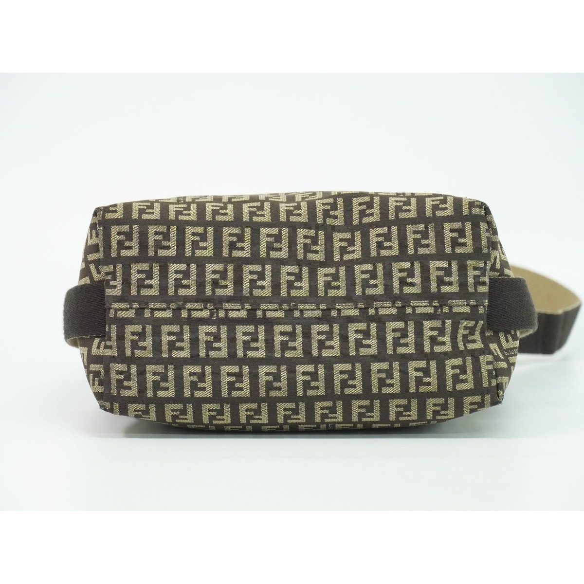 Fendi Zucchino Shoulder Bag Pochette Canvas Brown — view 3