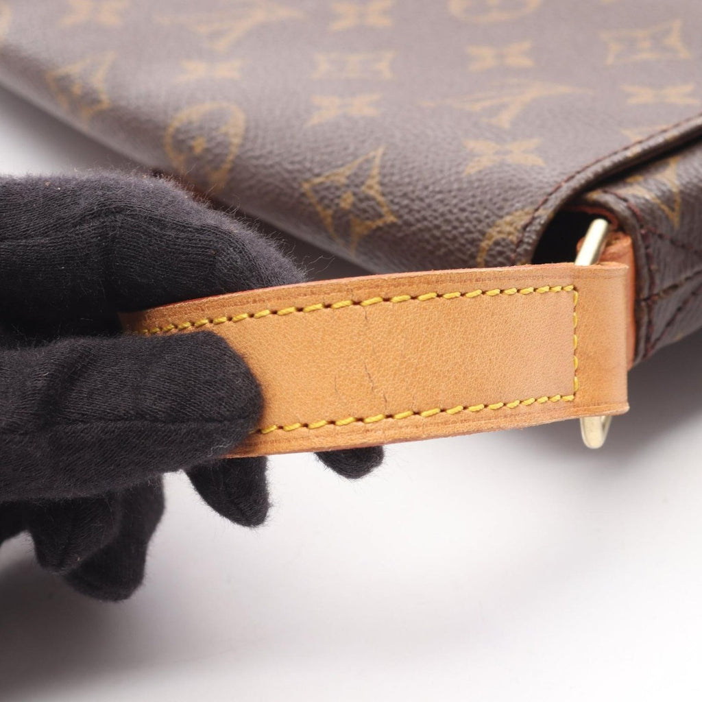 Louis Vuitton Shoulder Bag Musette Canvas Leather — view 8