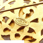 Chanel Brooch Gold Metal Round CC Logo Vintage — view 6