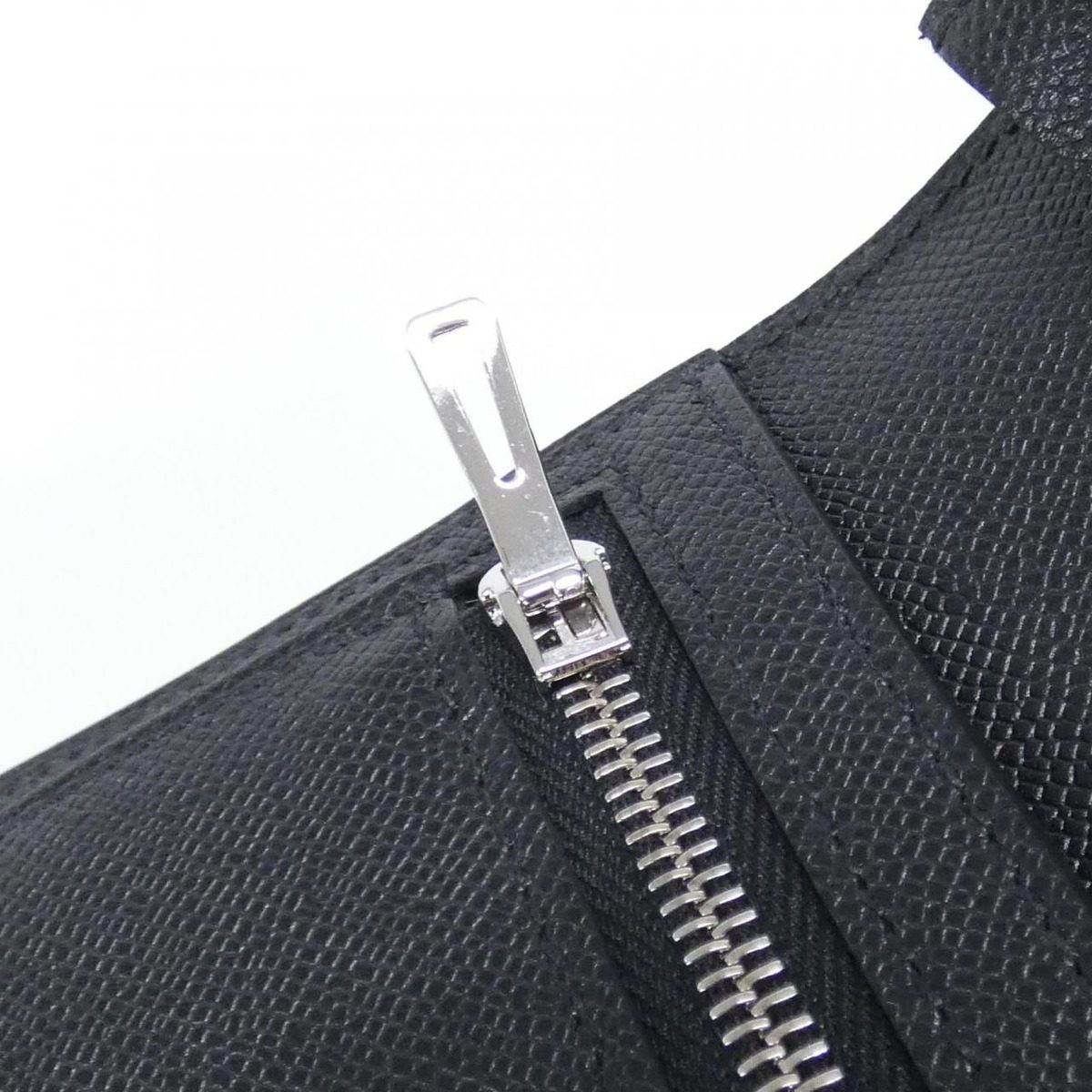 Hermes Bearn Souffle Monochrome Wallet — view 4