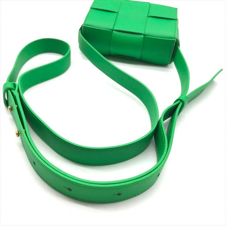 Bottega Veneta Leather Candy Cassette Green Shoulder Bag Mini — view 7