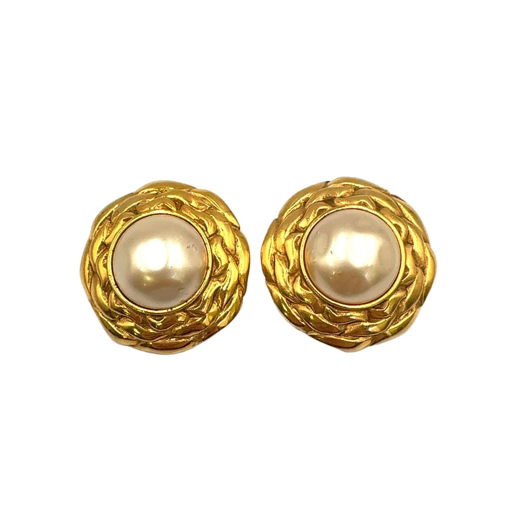 Chanel Vintage Faux Pearl Round Off White Gold Earrings