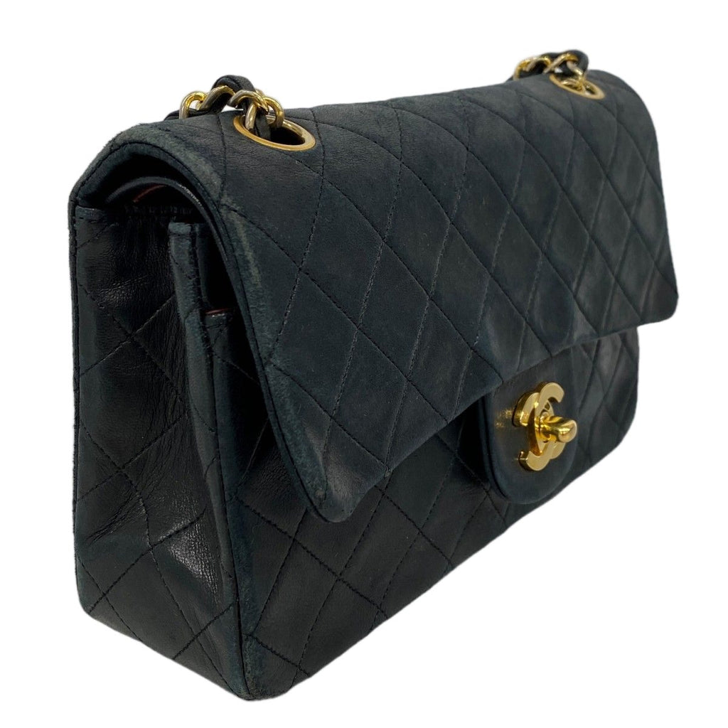Chanel Shoulder Bag Quilted Lambskin Black Gold — view 2