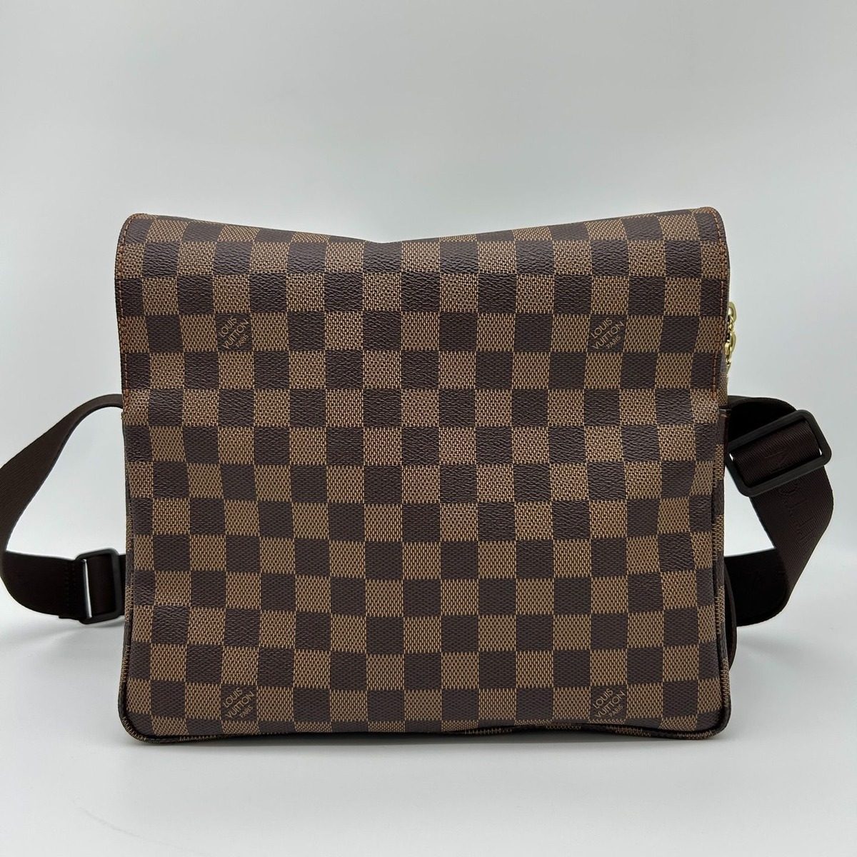 Louis Vuitton Naviglio Damier Ebene Canvas Shoulder Bag Crossbody Brown — view 2