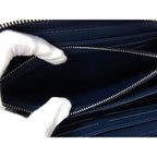 Louis Vuitton Wallet Zippy XL Blue Marine Taiga Round — view 5