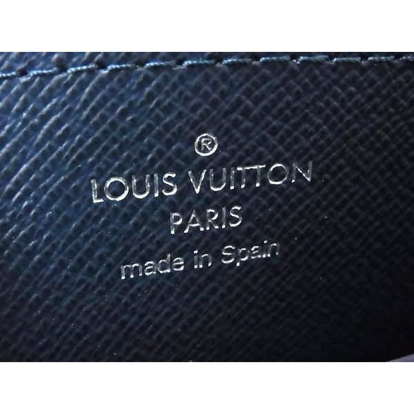 Louis Vuitton Wallet Zippy XL Blue Marine Taiga Round — view 6