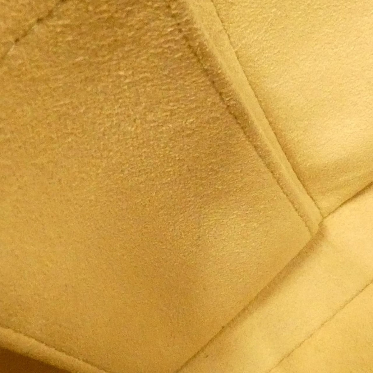 Louis Vuitton Monogram City GM Shoulder Bag — view 8