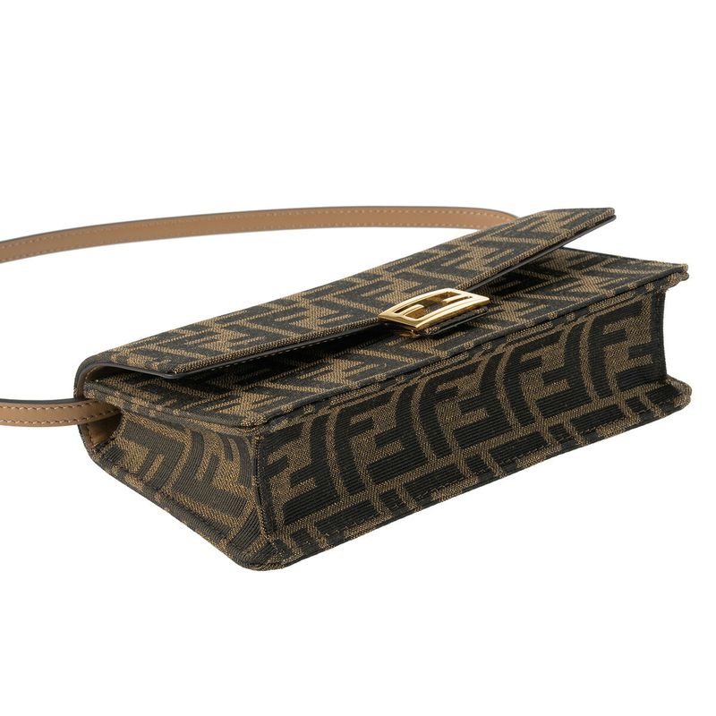 Fendi Shoulder Baguette Brown — view 3