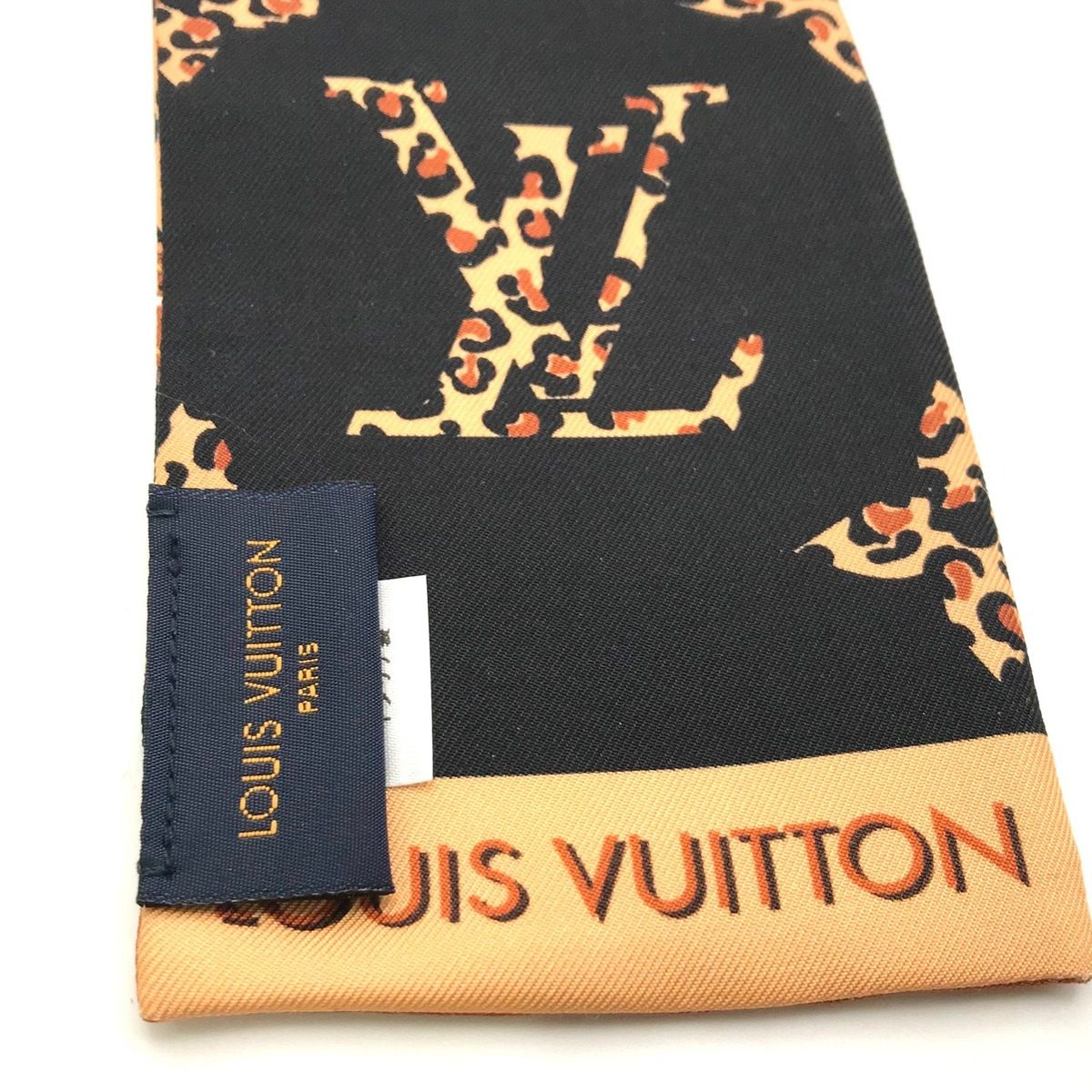 Louis Vuitton Silk Bandeau Wild at Heart Monogram Leopard Print Scarf — view 4