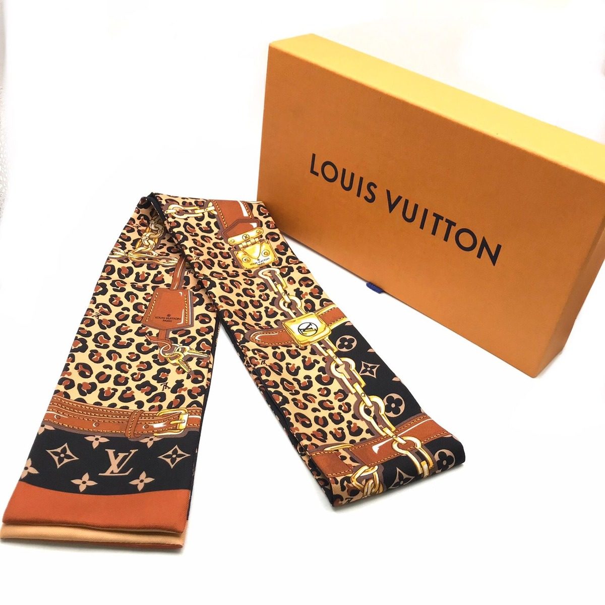 Louis Vuitton Silk Bandeau Wild at Heart Monogram Leopard Print Scarf