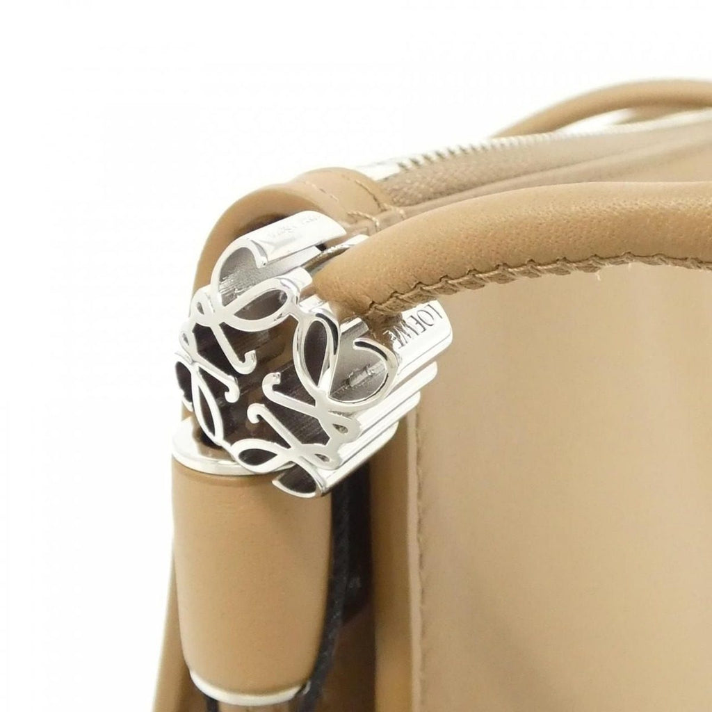 Loewe Hoya Pouch Shoulder Bag — view 4