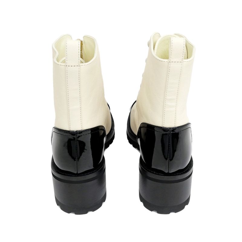 Chanel Shorts Faux Pearl White Black Size 38 C Shoes — view 5