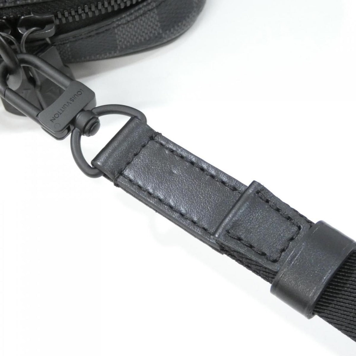 Louis Vuitton Damier Graphite Utility Business Bag — view 7