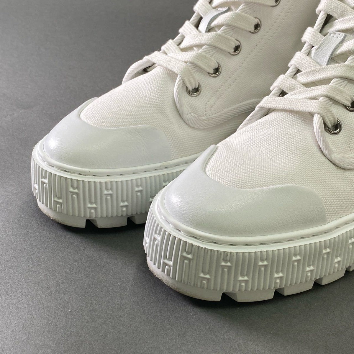 Hermes J4 Italian Short Boots High Cut Sneakers Logo Print 36 White Canvas — view 5