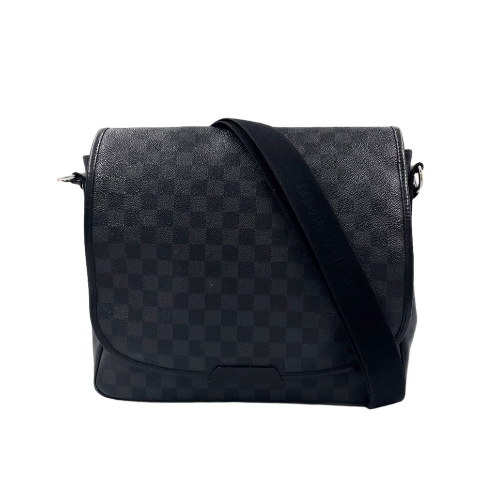 Louis Vuitton Daniel Damier Graphite Leather Black Shoulder Bag Silver