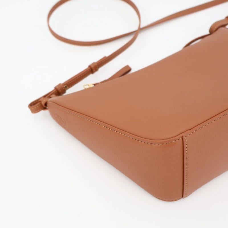 Loewe Hammock Hobo Bag Mini 2 way Leather Tan Brown — view 4