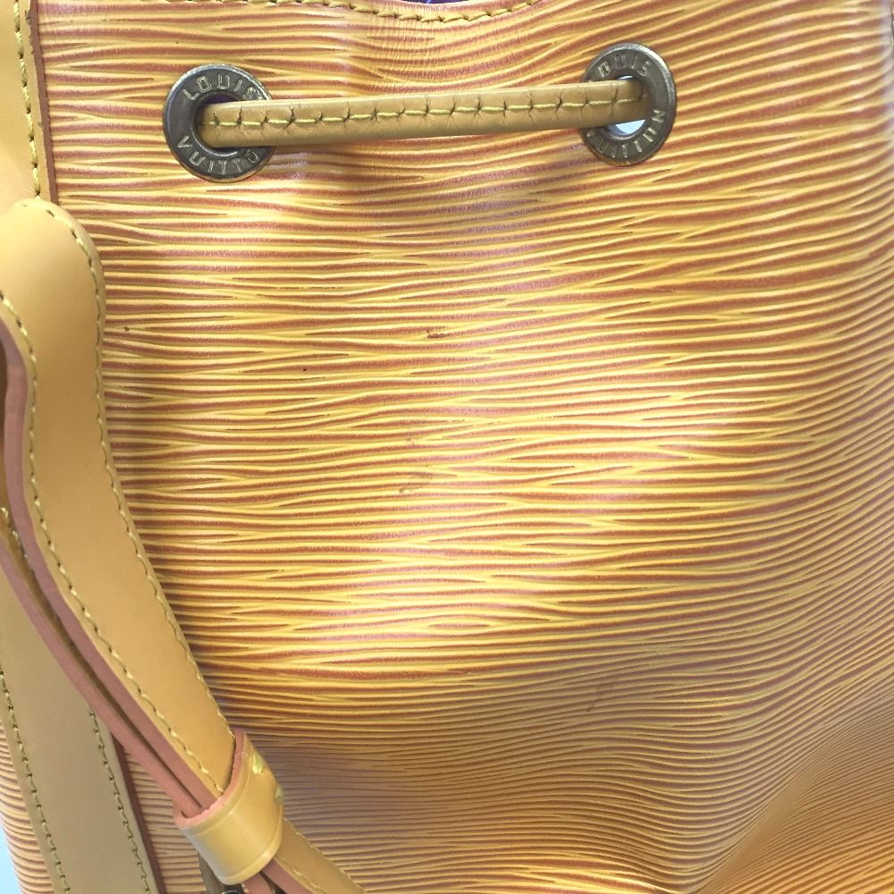 Louis Vuitton Handbag Epi Petit Noe — view 9