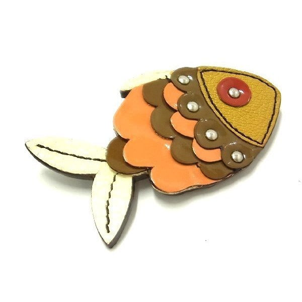 Prada Leather Fish Pin Brooch Badge Accessories Khaki