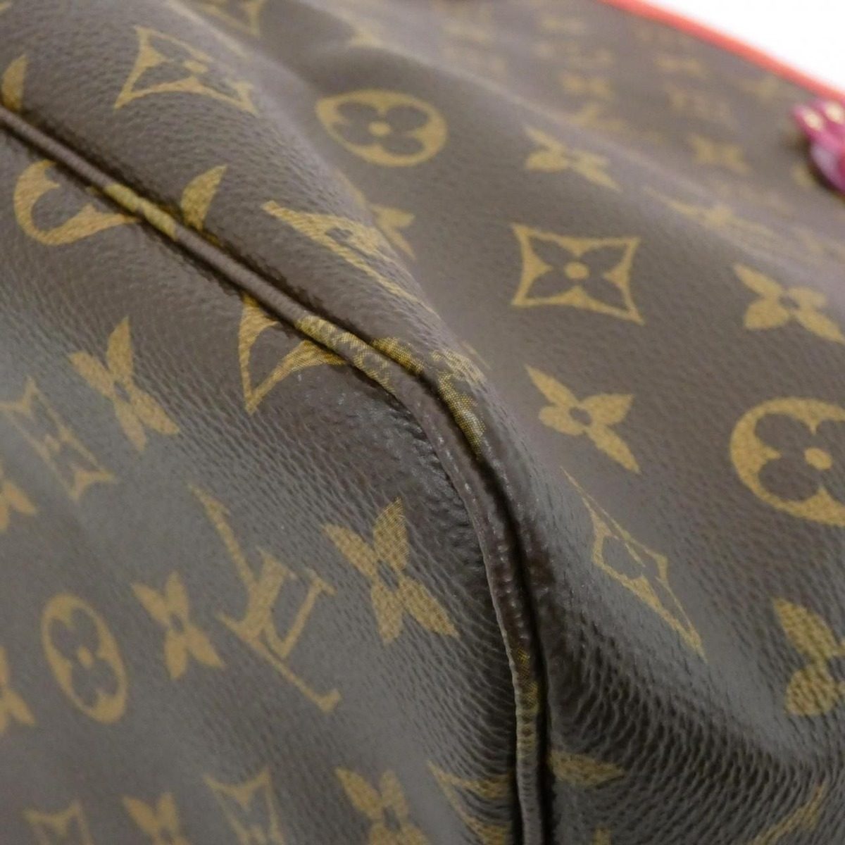 Louis Vuitton Monogram Totem Neverfull MM Bag — view 2