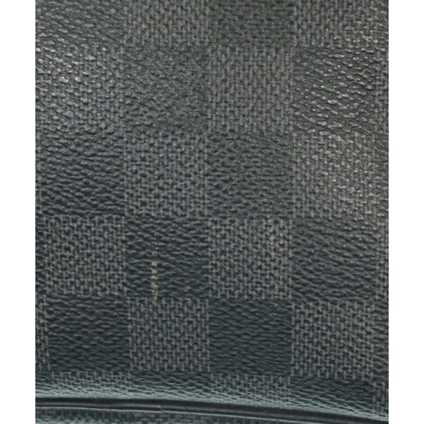 Louis Vuitton Shoulder Bag — view 8