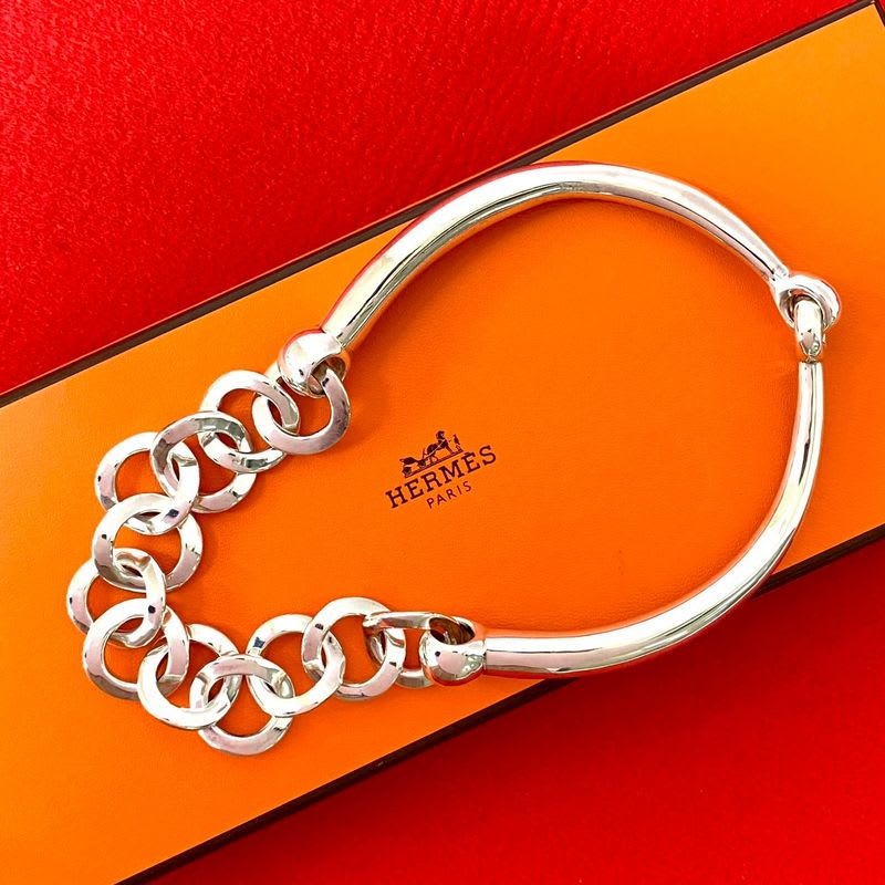 Hermes Vintage Silver 925 Necklace Choker Pendant Accessory 29350 — view 2