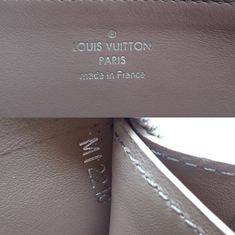 Louis Vuitton Long Wallet — view 6