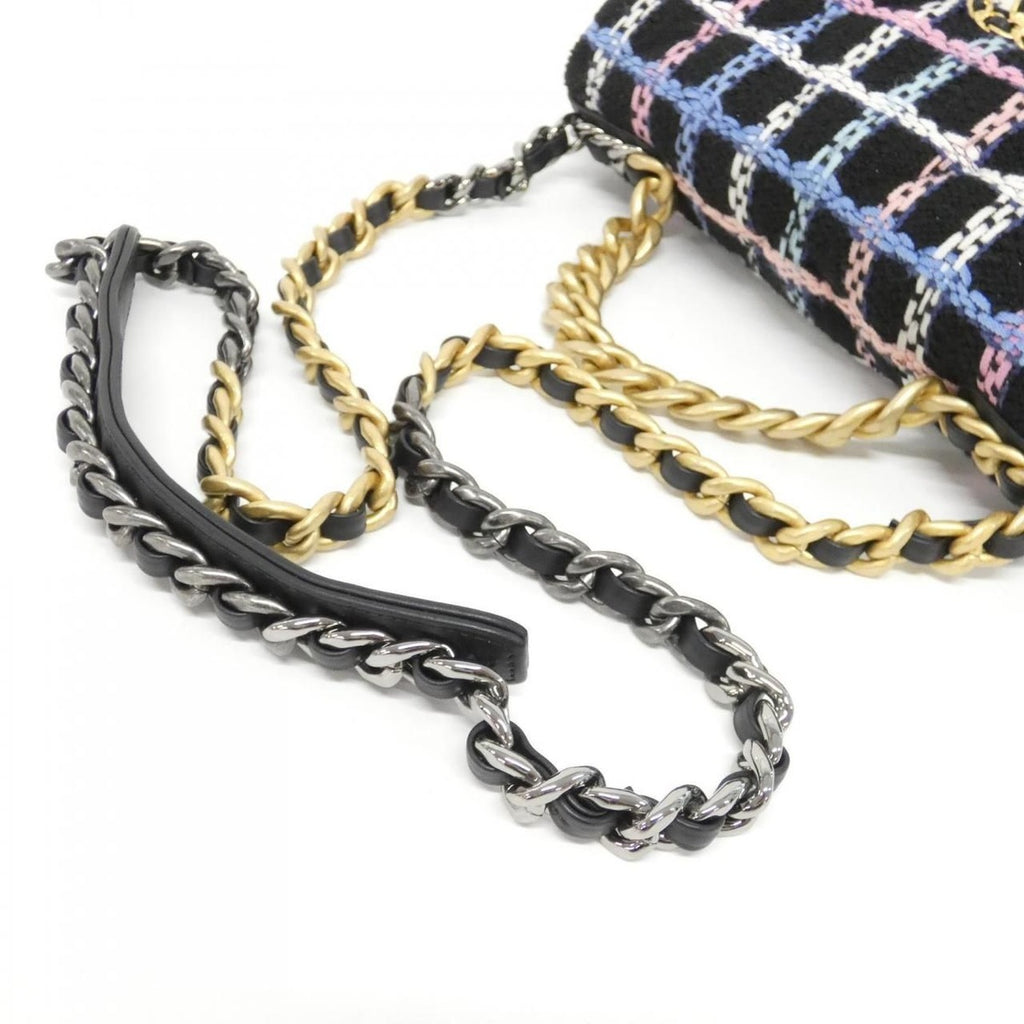 Chanel 19 Shoulder Bag — view 6
