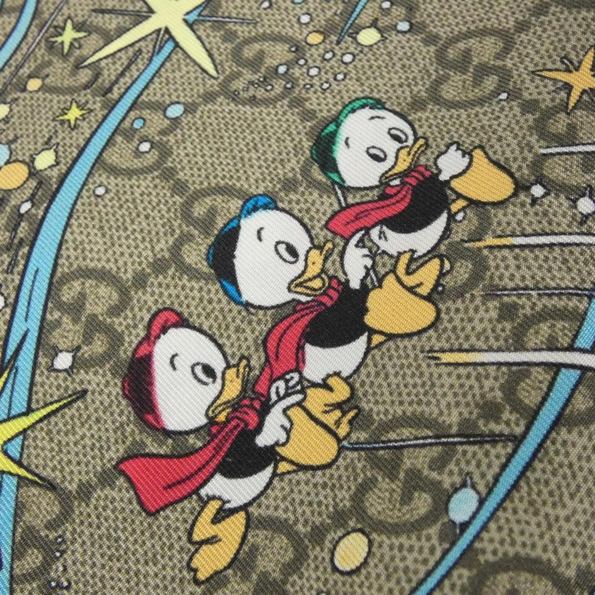 Gucci Scarf Silk Beige — view 3