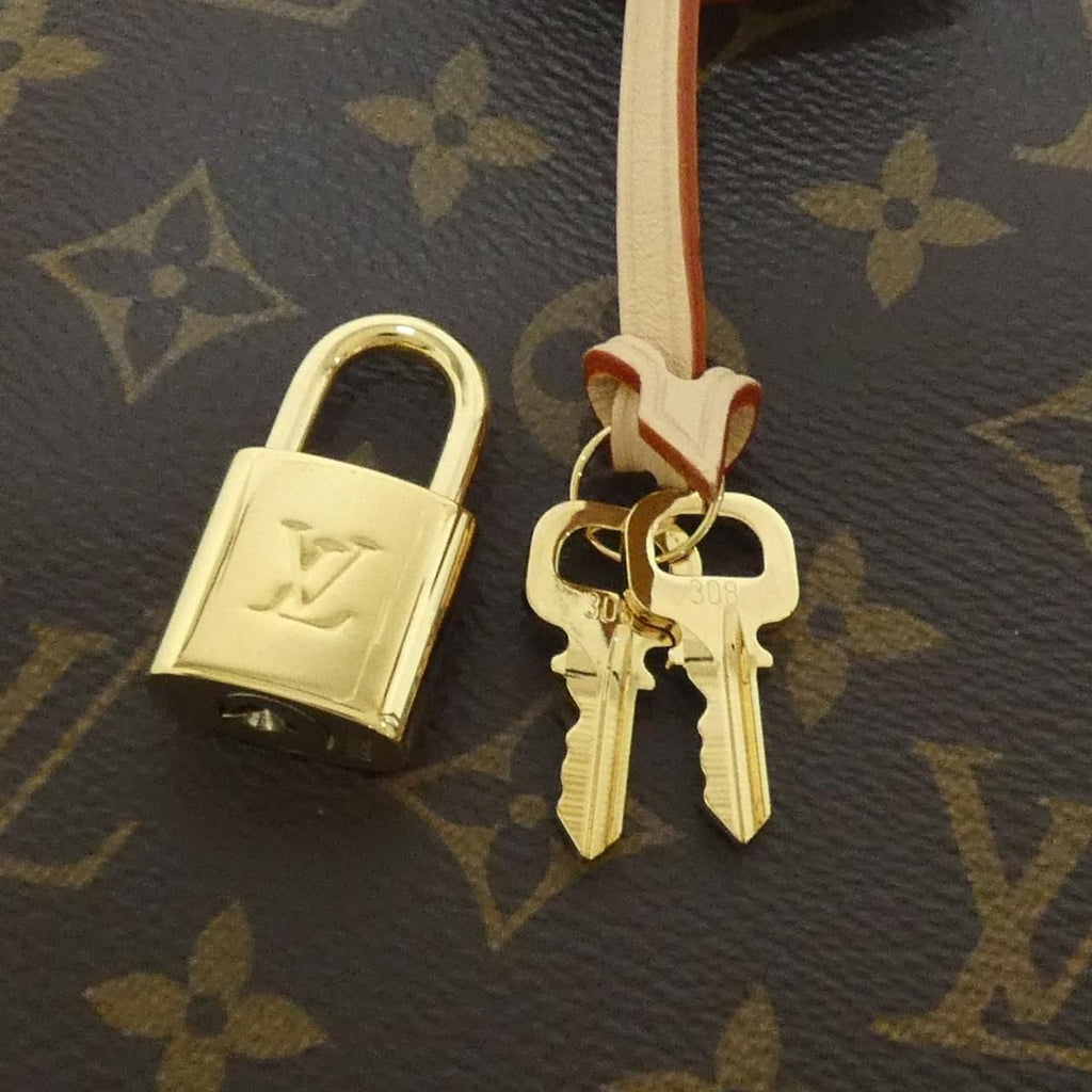 Louis Vuitton Monogram Alma Backpack — view 4