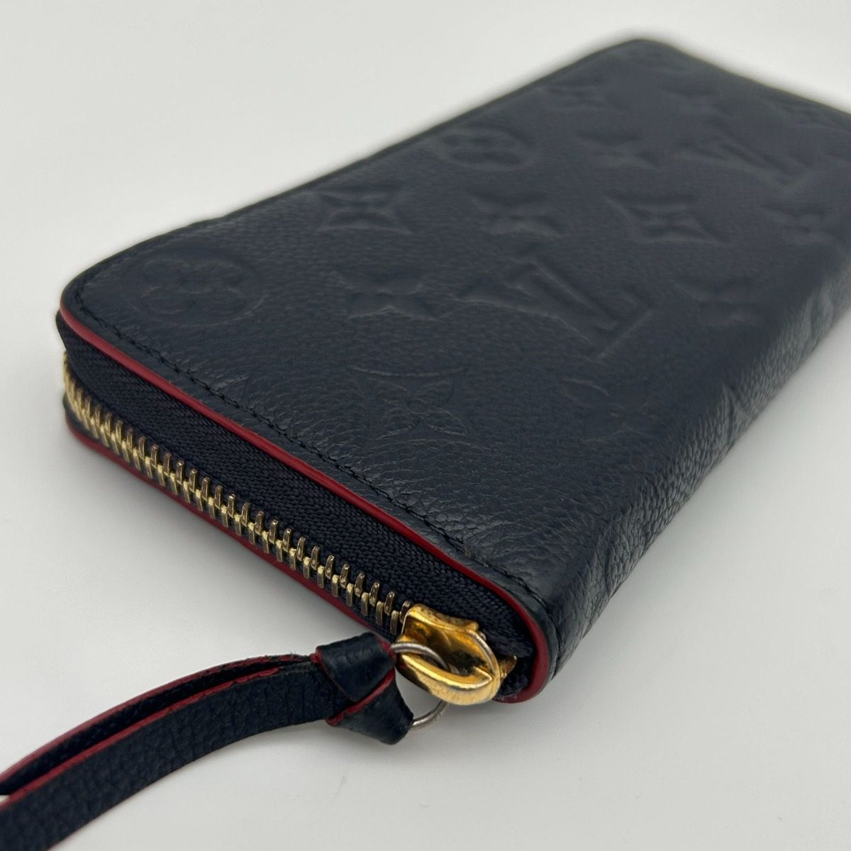 Louis Vuitton Wallet Zip Around Clemence Monogram Empreinte Leather Noir — view 5