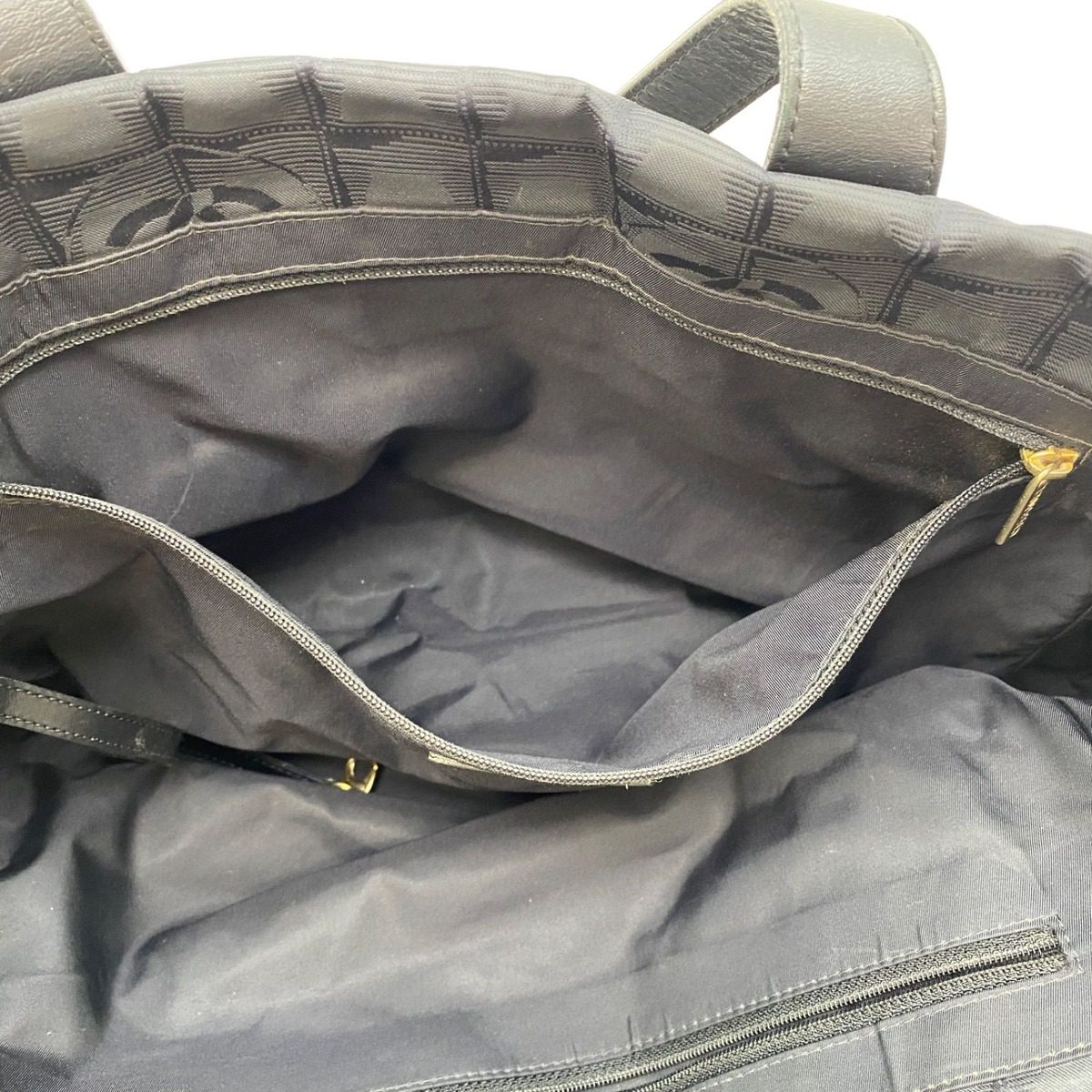Chanel Tote Black Mu Travel Camellia Business Formal — view 5