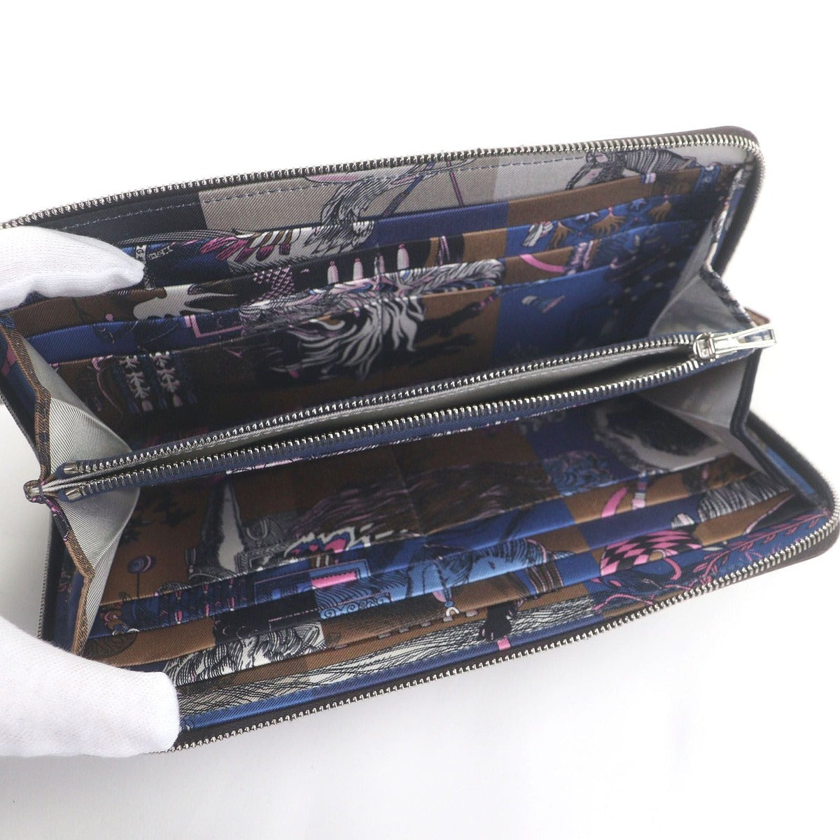 Hermes Azap Long Silk in Vaux Epson Round Zip Wallet — view 3