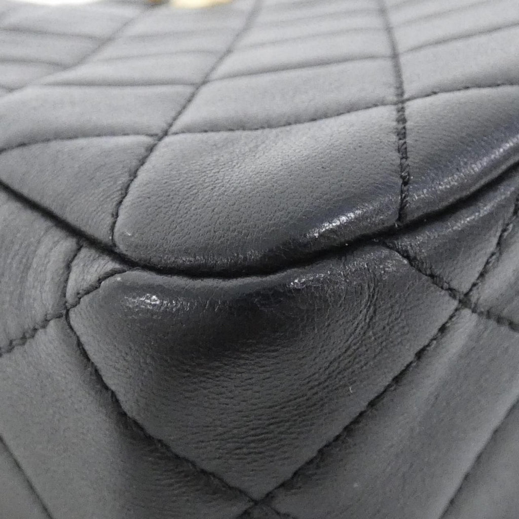 Chanel Shoulder Bag Black Mat — view 3