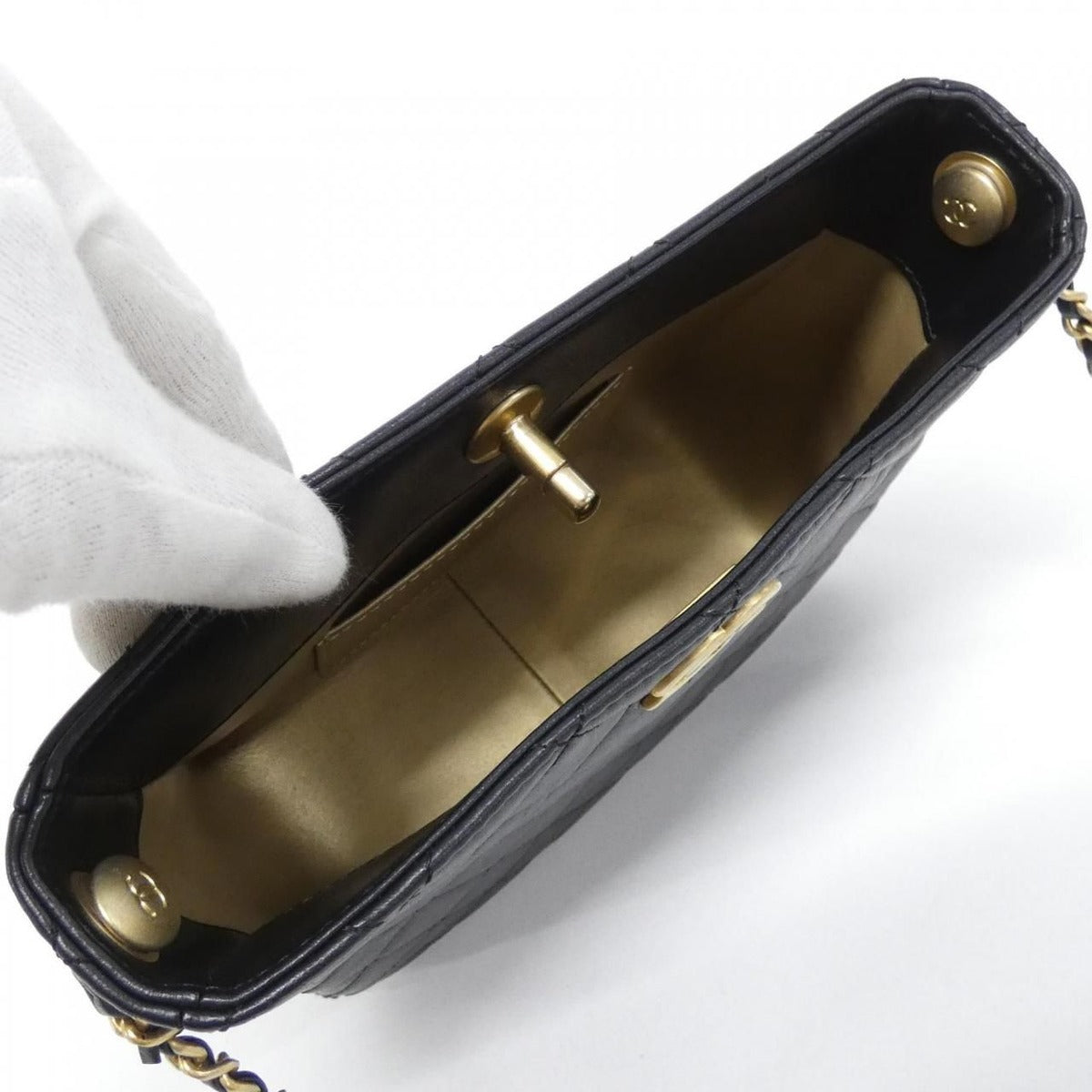 Chanel Shoulder Bag Black Mat — view 8