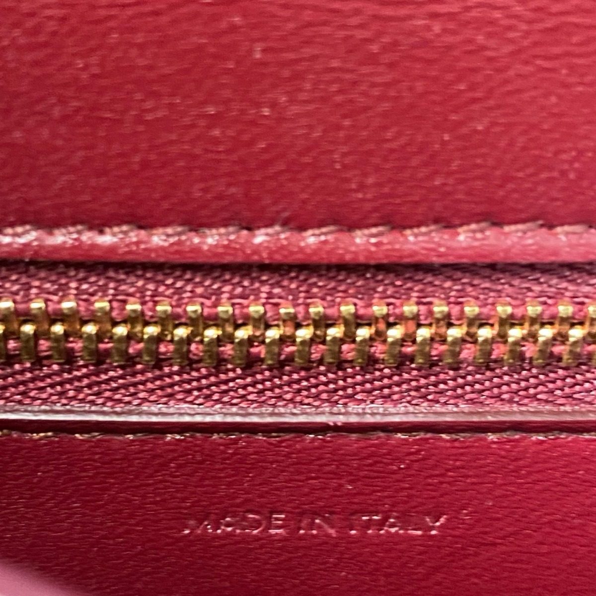 Celine Classic Box Shoulder Bag — view 7