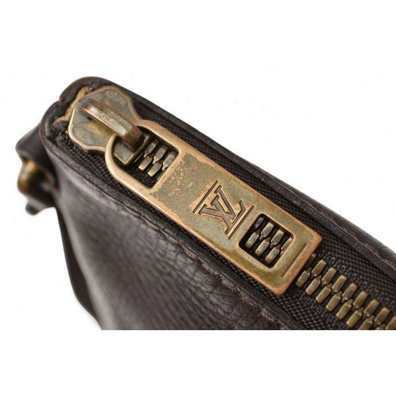Louis Vuitton Shoulder Bag Utah Shawnee MM — view 8