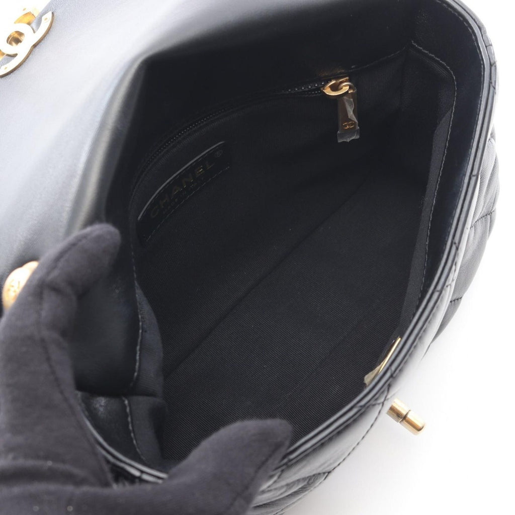 Chanel Shoulder Bag Quilted Black Lambskin — view 3