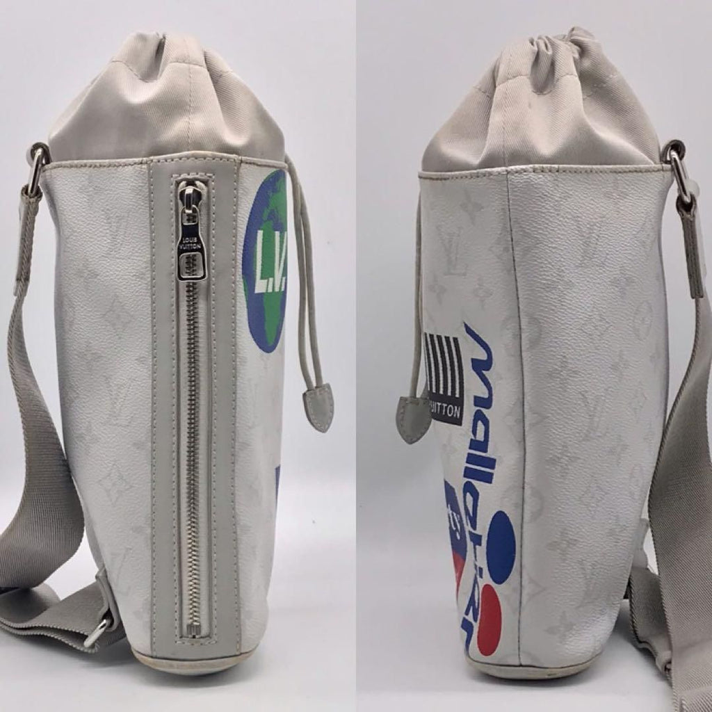 Louis Vuitton Monogram Logo Story Chokes Sling Bag Price Negotiation Welcome — view 3