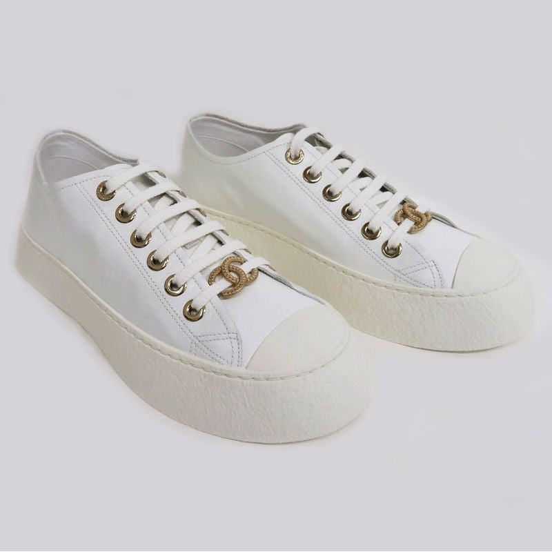 Chanel Sneakers White Size 38 C Leather Shoes Apparel — view 2