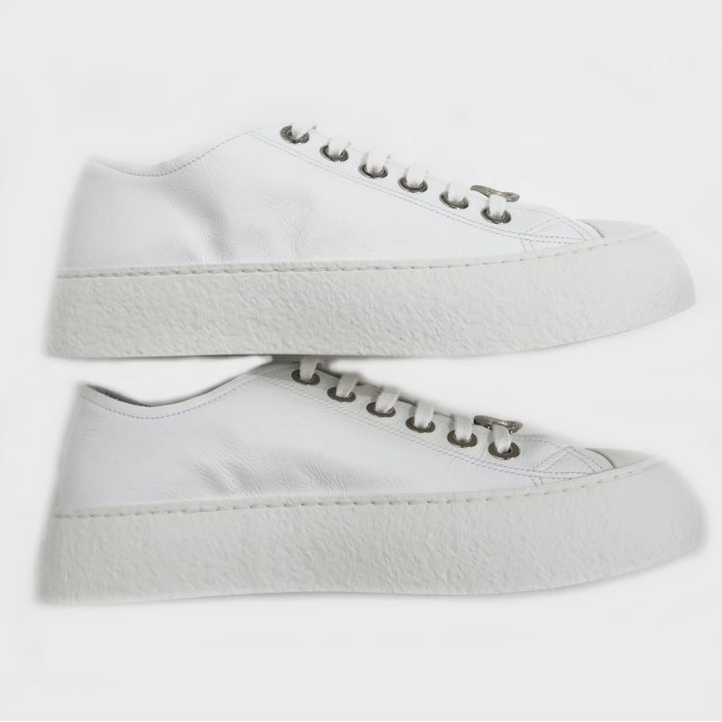 Chanel Sneakers White Size 38 C Leather Shoes Apparel — view 5