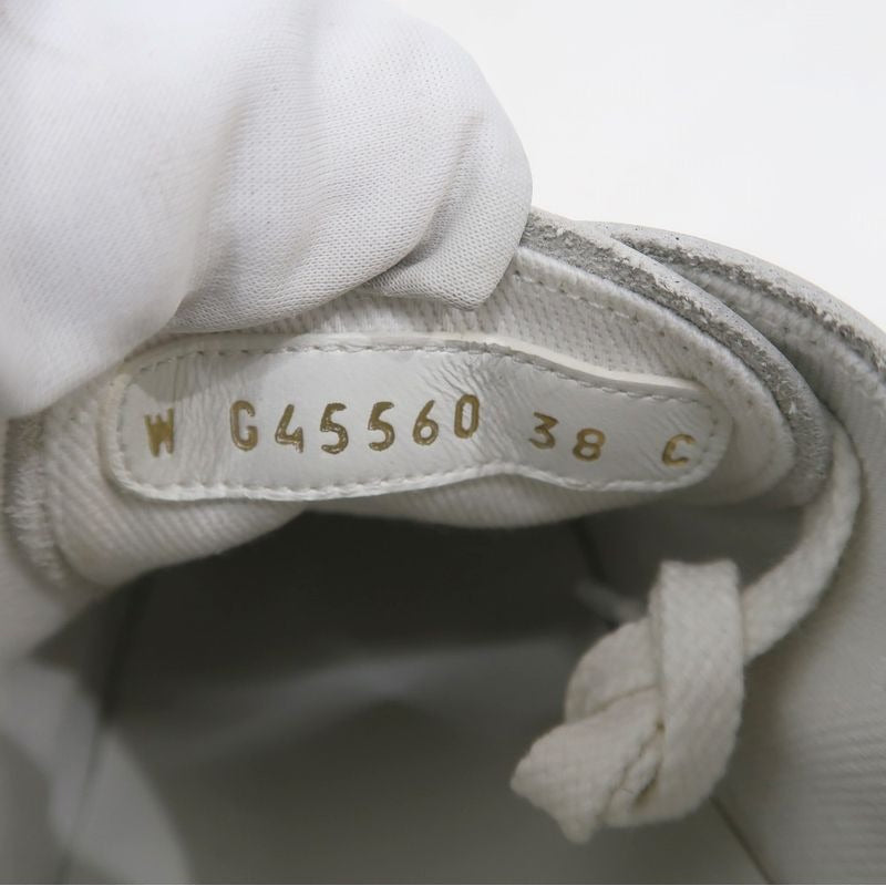 Chanel Sneakers White Size 38 C Leather Shoes Apparel — view 9