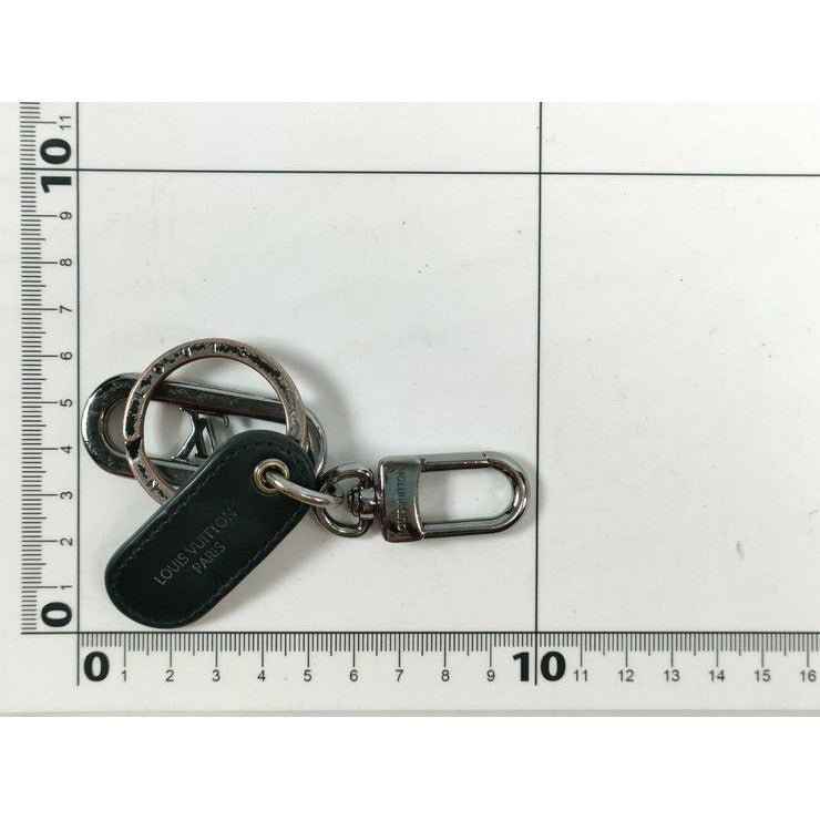 Louis Vuitton Key Holder LV Signature Chain Black Silver Monogram Ring — view 3