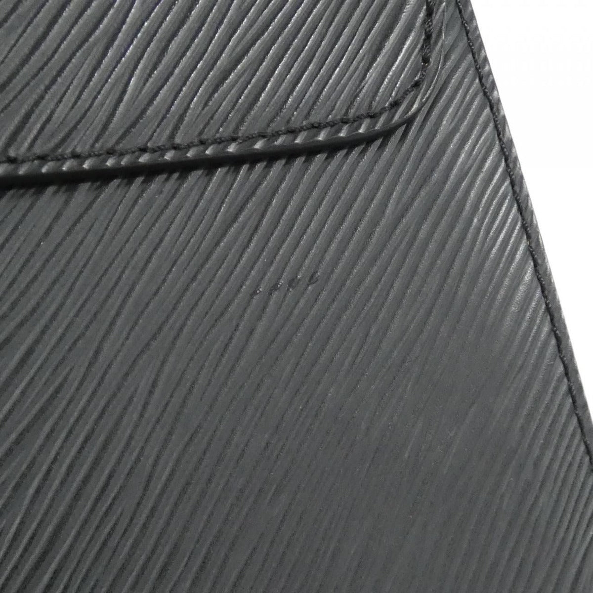 Louis Vuitton Epi Twist MM Shoulder Bag — view 7