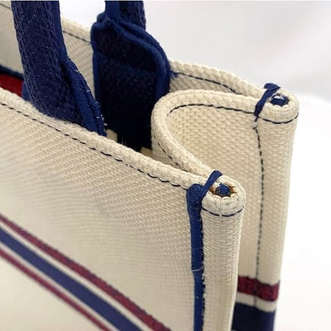 Christian Dior Handbag Book Tote Vertical — view 8