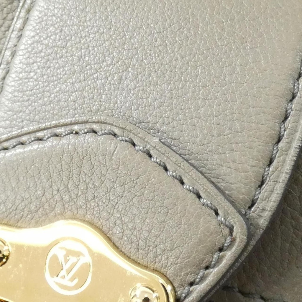 Louis Vuitton Mahina Solar GM Shoulder Bag — view 4