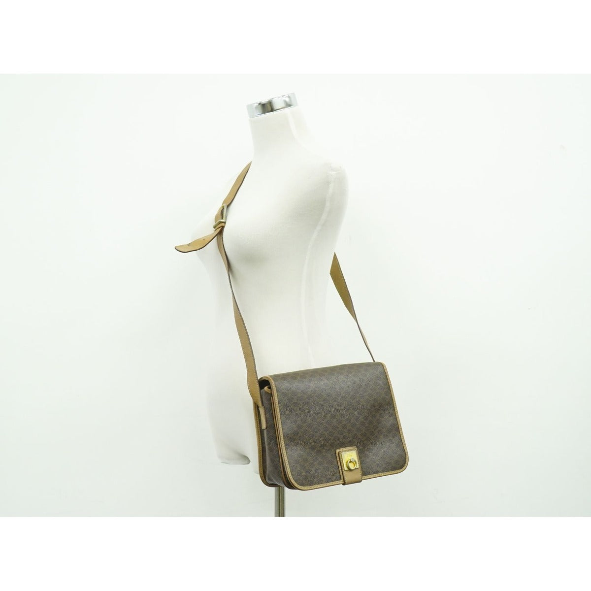 Celine Macadam Shoulder Bag Pochette Brown — view 6