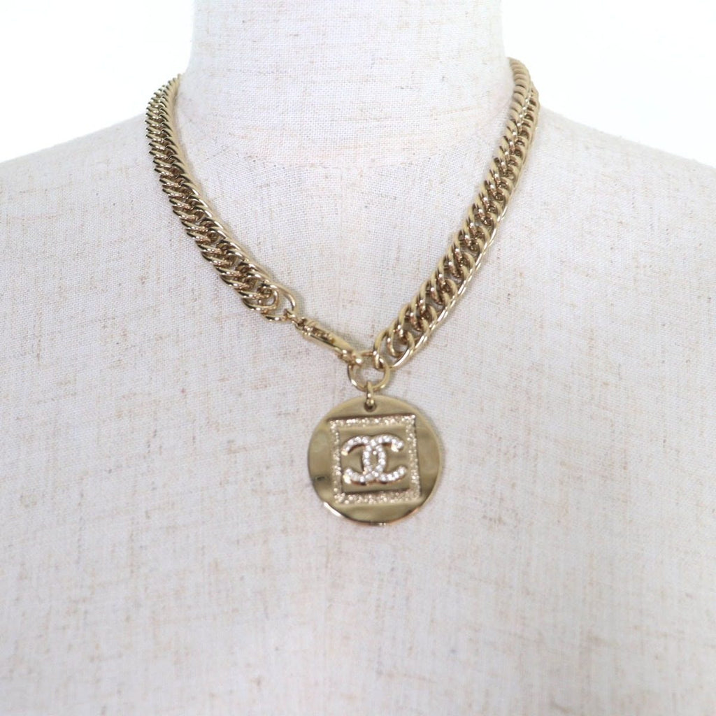 Chanel Metal CC Logo Line with Stone Coin Necklace Choker Gold — view 4