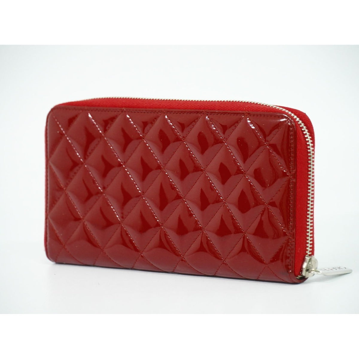 Chanel CC Logo Quilted Round Zip Long Wallet Patent — view 2