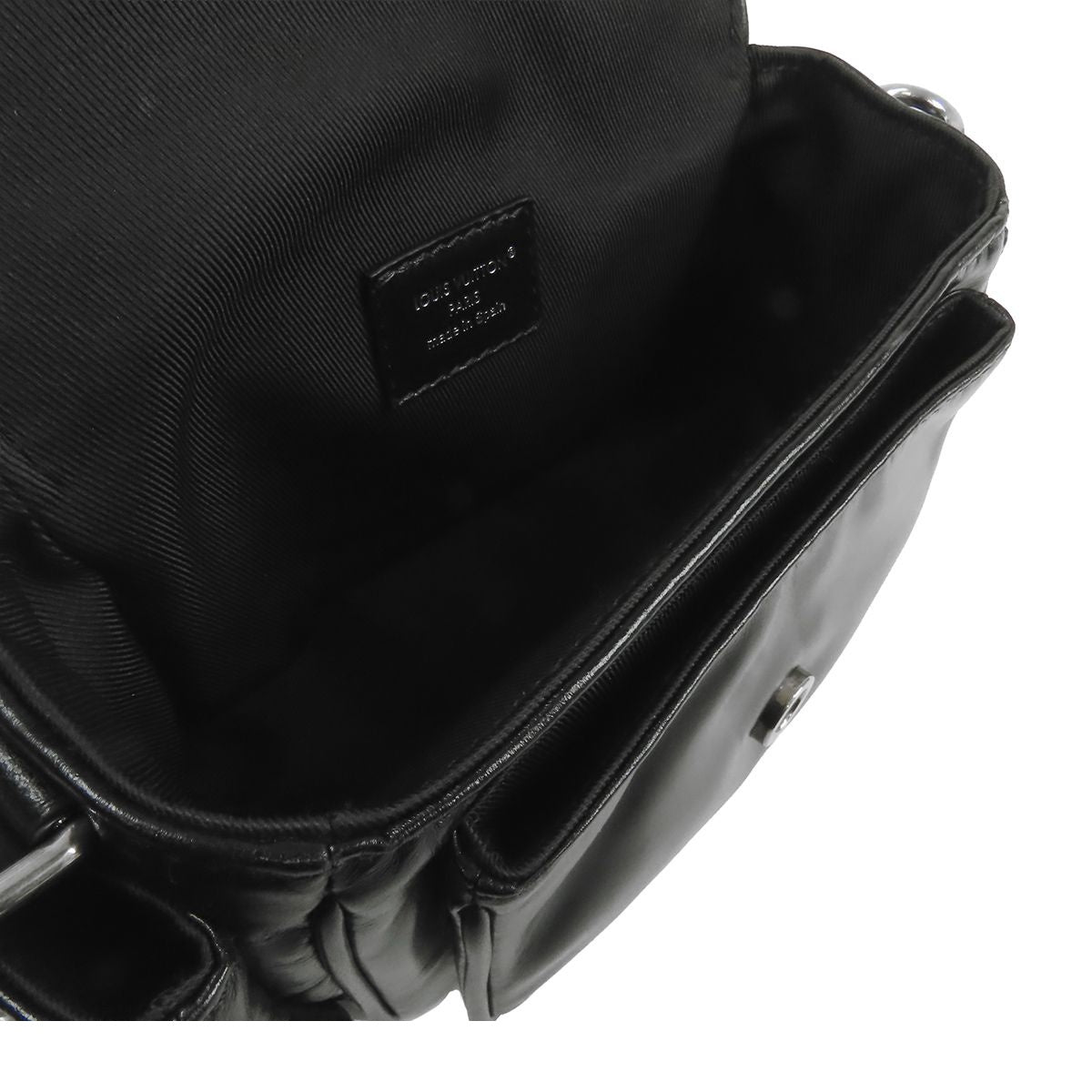Louis Vuitton Cargo Wearable Wallet Black Calfskin Shoulder Bag — view 4