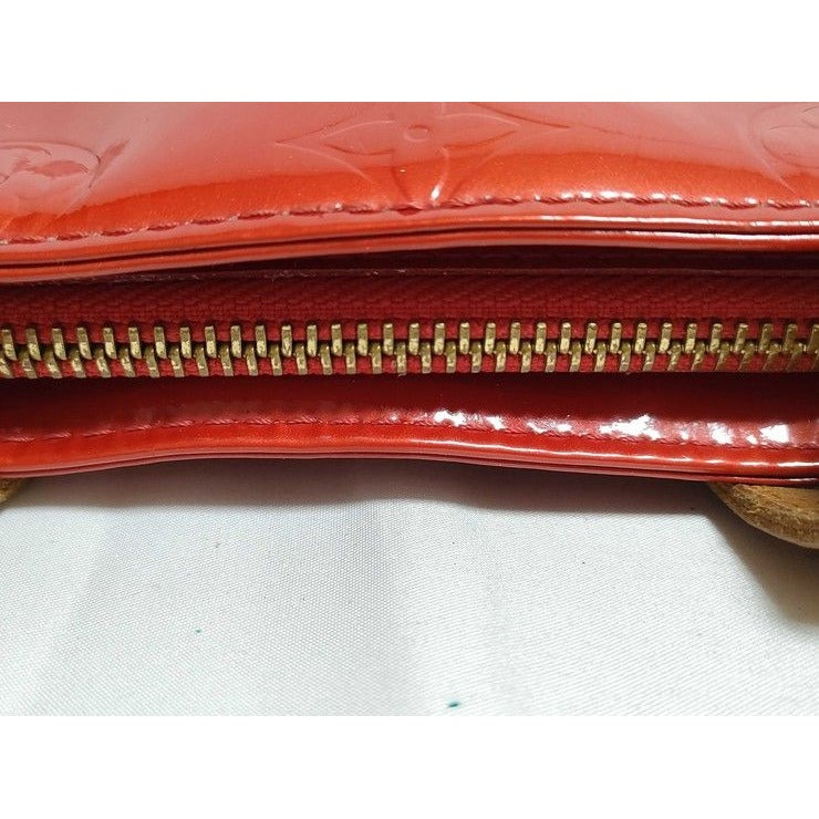 Louis Vuitton Handbag Houston Rouge Monogram Vernis Tote — view 8